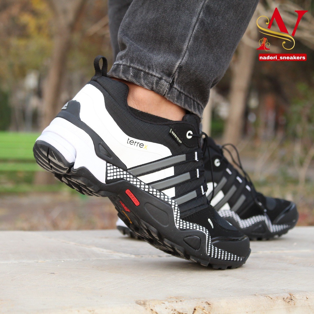 کفش ورزشی آدیداس ترکس آفباکس مدل 5649