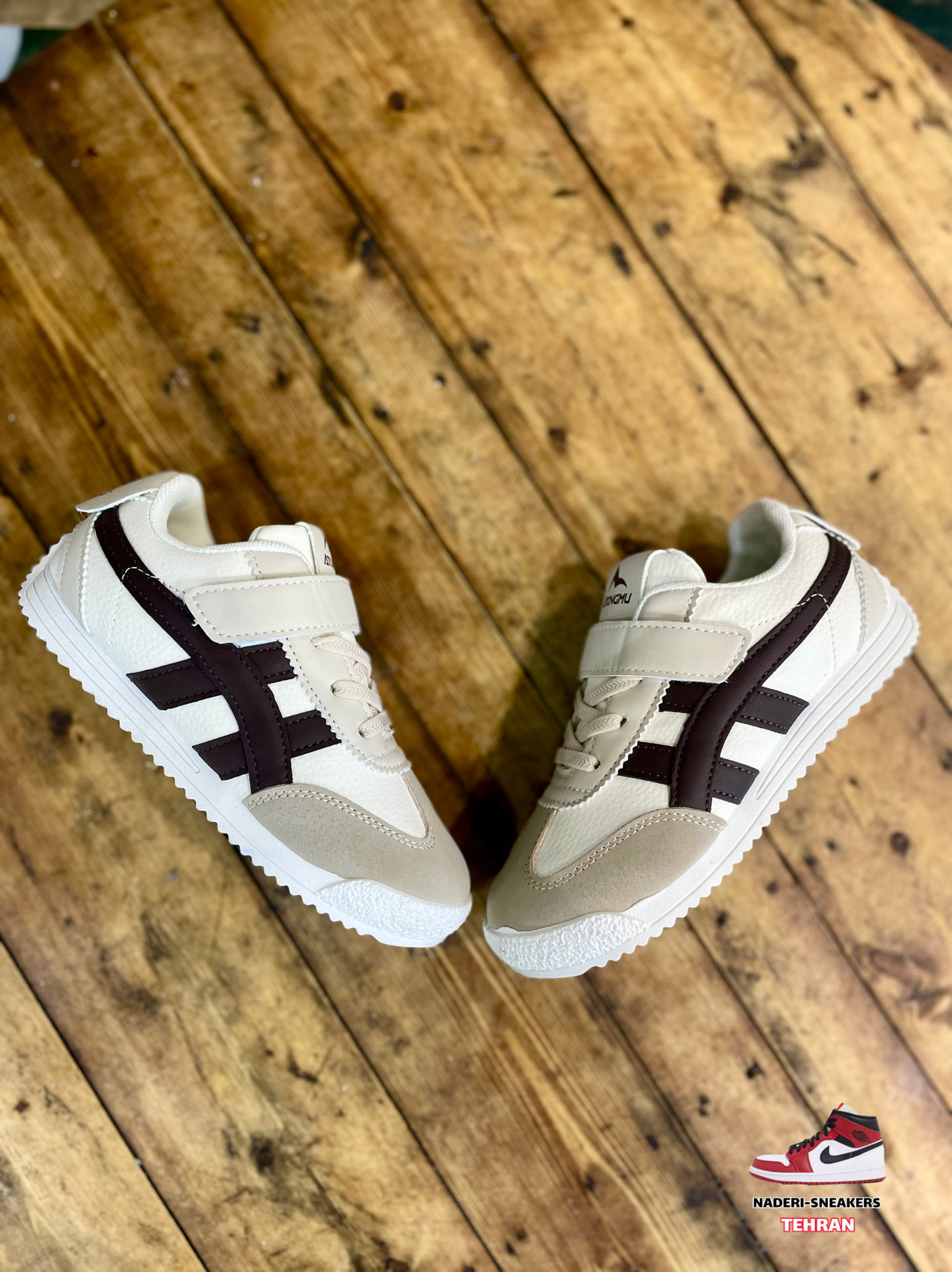 کفش ورزشی بچه گانه مدل 9860