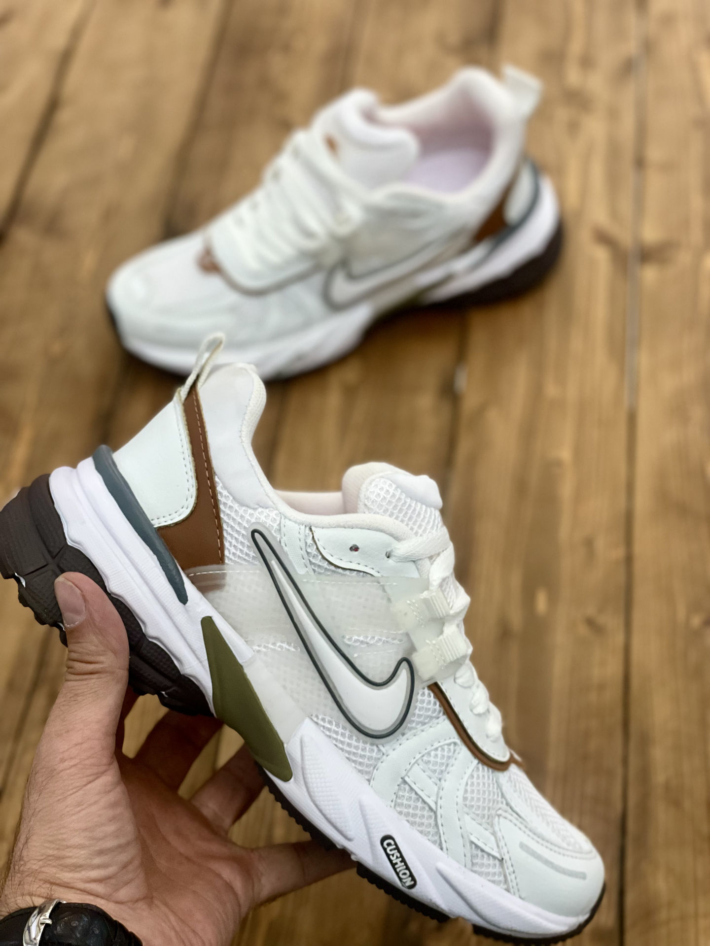 کفش ورزشی نایک وی تو کی مدل 635301