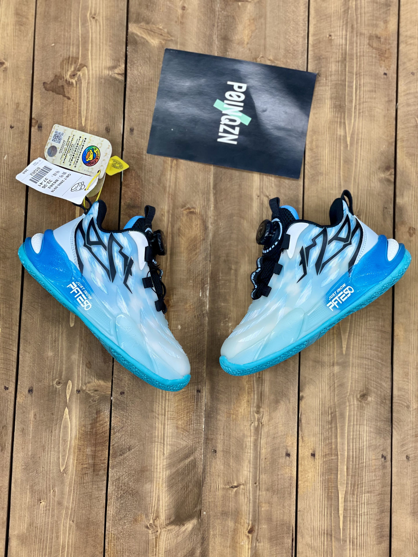 کفش ورزشی بچه گانه جی داک مدل 5262