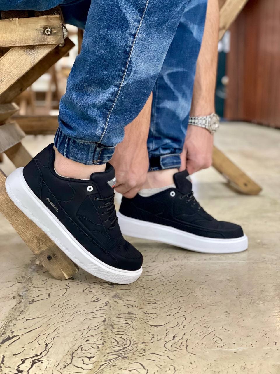 کفش ورزشی دیزل مدل 281