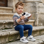 کفش اسپرت بچه گانه