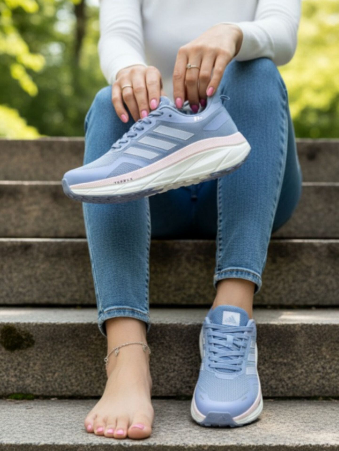 کفش ورزشی آدیداس ترکس وارداتی مدل 211