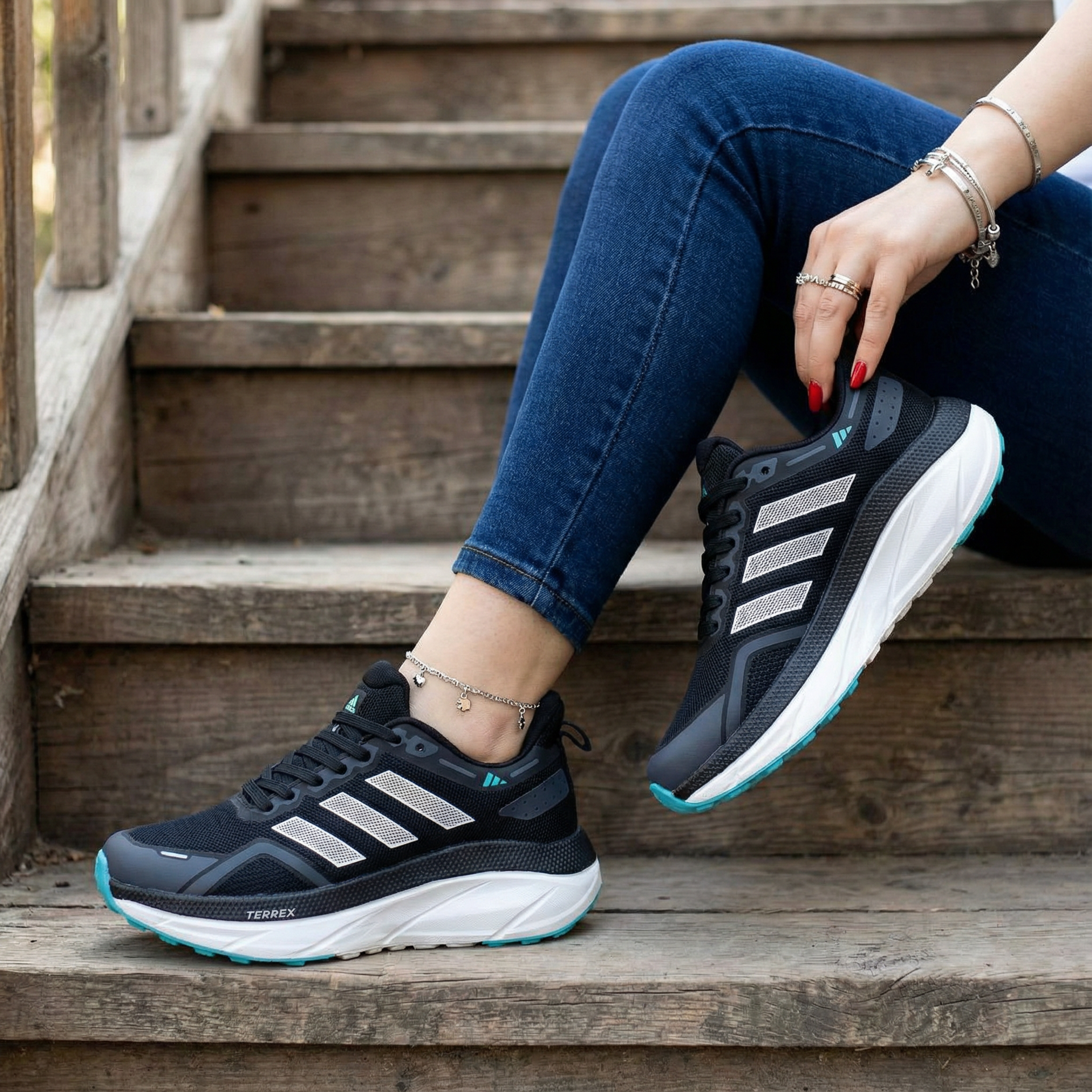 کفش ورزشی آدیداس ترکس وارداتی مدل 211