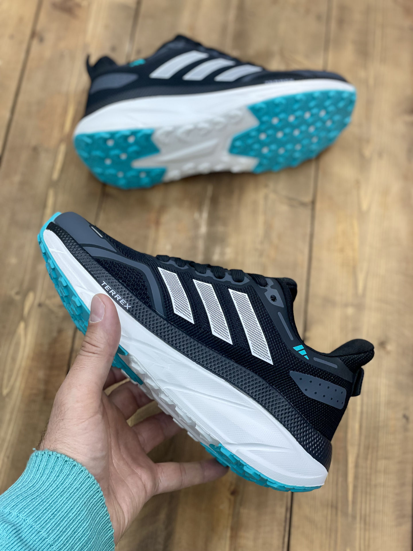 کفش ورزشی آدیداس ترکس وارداتی مدل 211