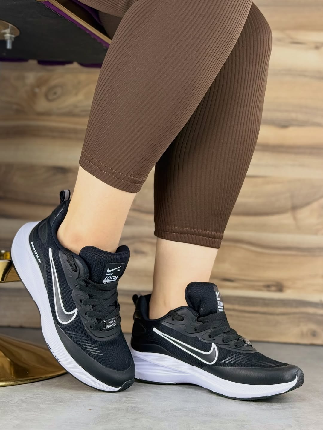 کفش ورزشی نایک زوم زنانه مدل 6352